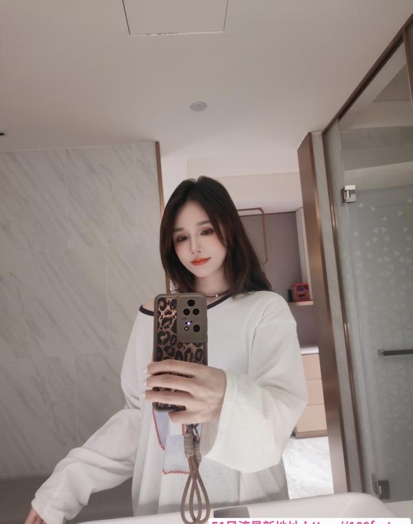 性感风骚的小财迷 1