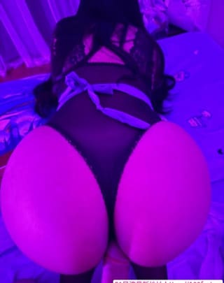 炮架子雯雯