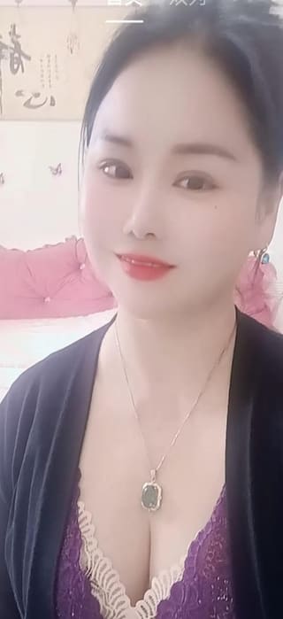 河北湖南丰胸少妇