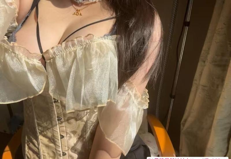 可乐二次元小姐姐 2