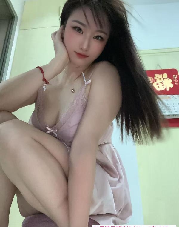 罗湖双飞御姐月儿 2