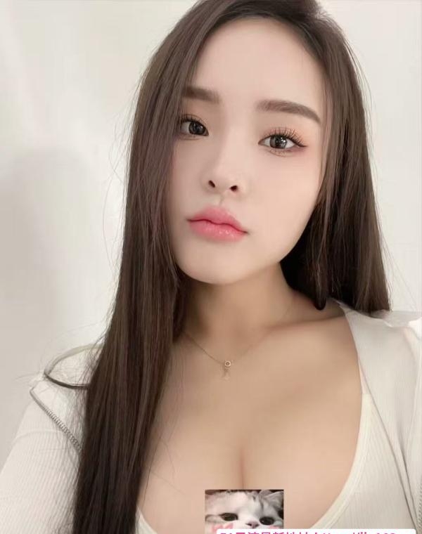 高挑风骚巨乳小米粒 2