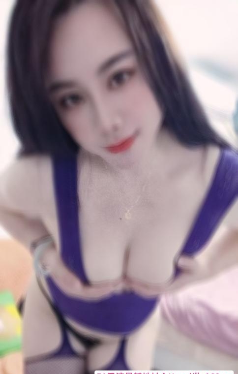 大奶波涛汹涌情妇 2