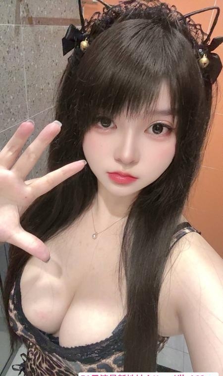 坂田性感小妹闹闹 2