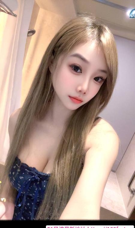 温柔体贴颜值服务老师 2