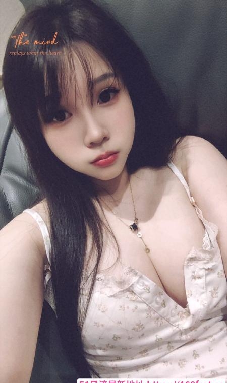 天河舌吻小妖精 2