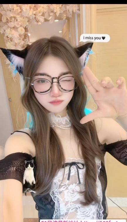 布吉可拍视频美女 2