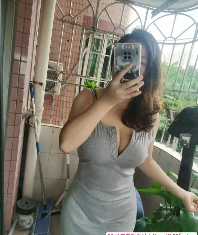 越秀熟女丹妮姐姐 2