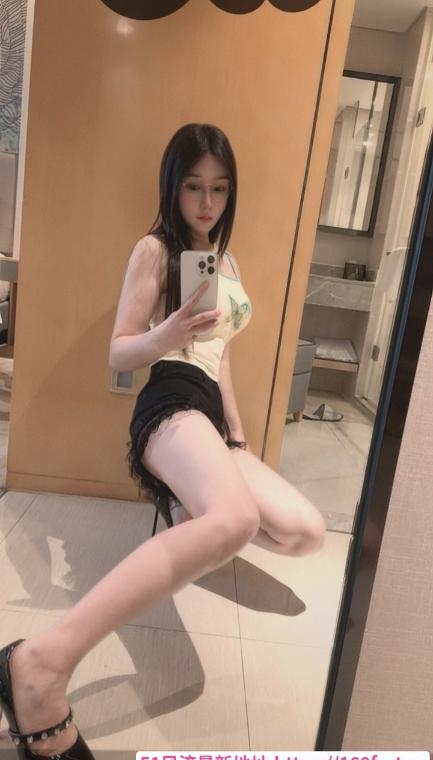龙华雨涵 2