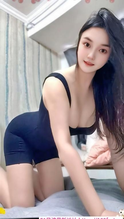 娃娃脸巨乳盼盼 2