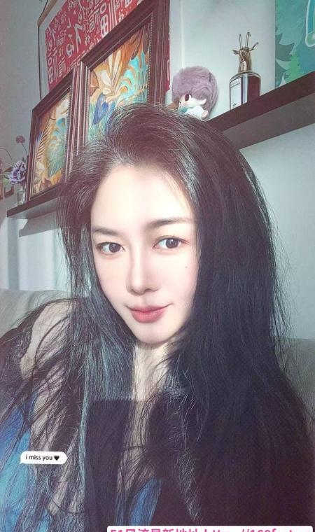 朝阳胸大臀翘小姐姐 2