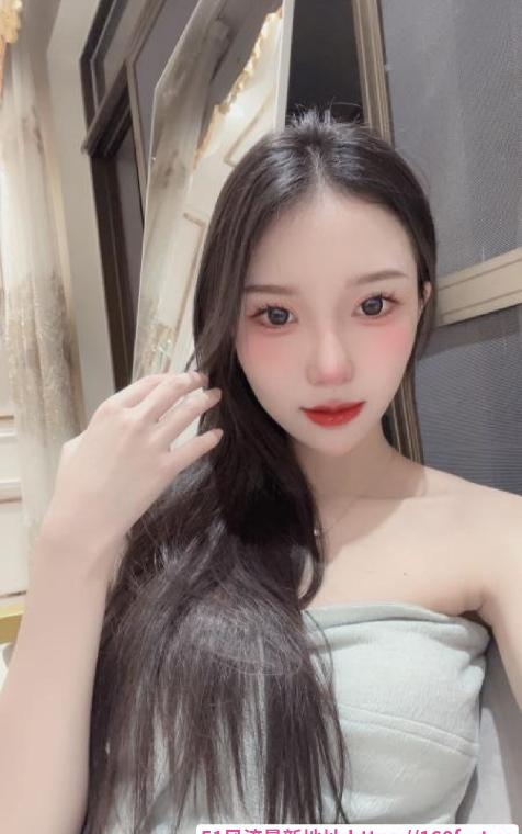 白嫩服务系素素 2