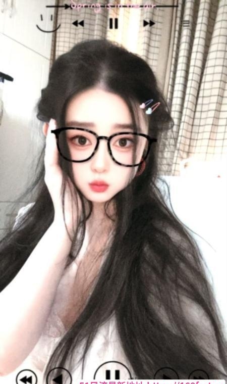 风骚反差清纯女友悠悠 2