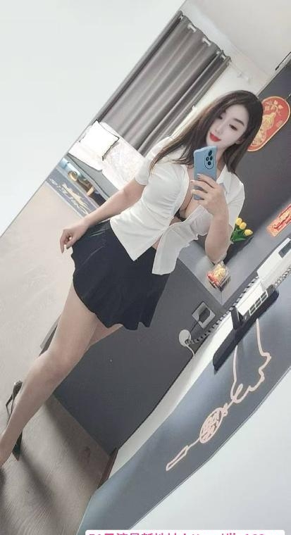 大胸豹纹服务好妹子 3