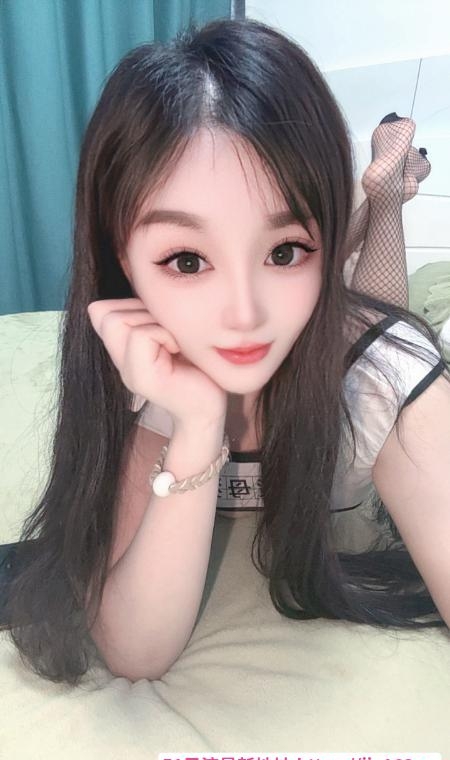 自聊大胸妹依诺 3