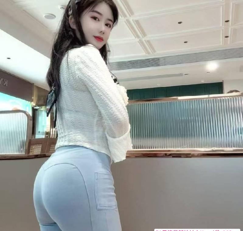 罗湖蜜桃臀瑜伽希希 3