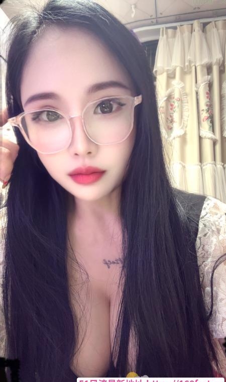 坪山乳神米儿 3