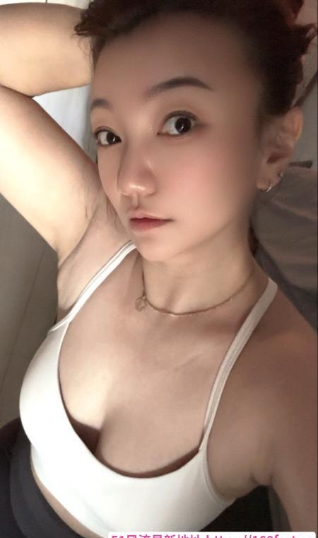 罗湖妖媚一笑 3