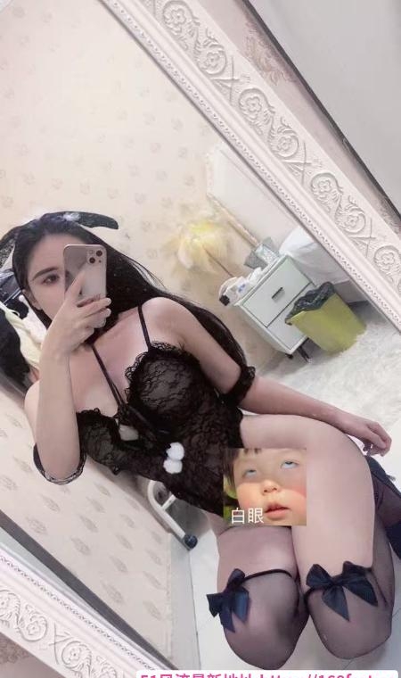 罗湖制服诱惑小月 3