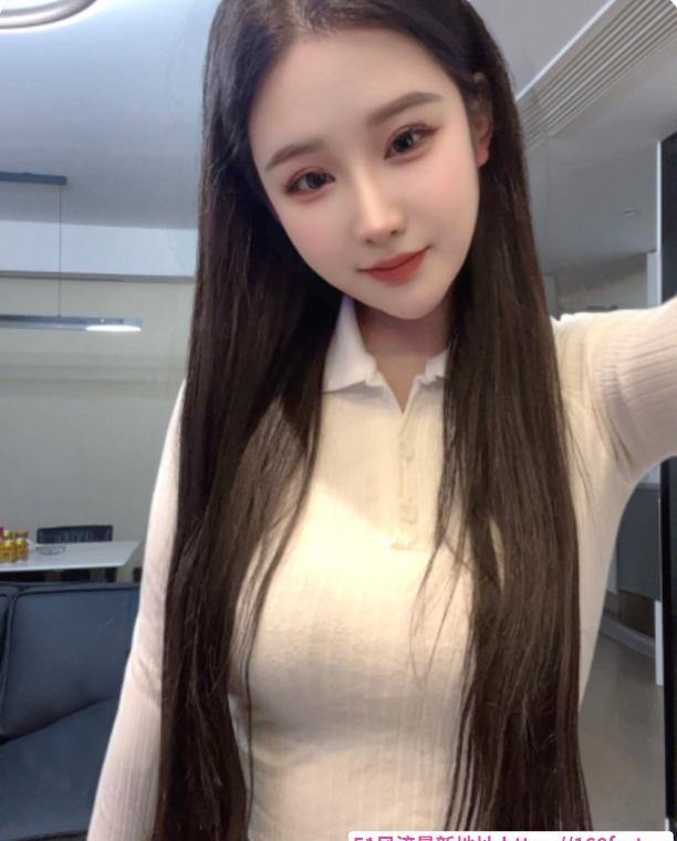 杭州翘臀乐乐 3