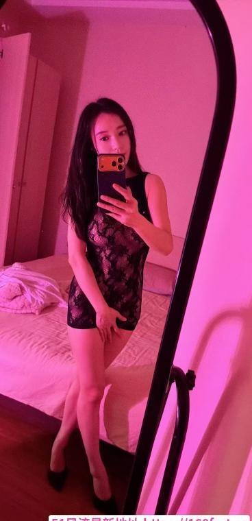 热情温柔美女 3