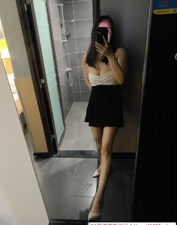 汽博淫妻小辣椒 3