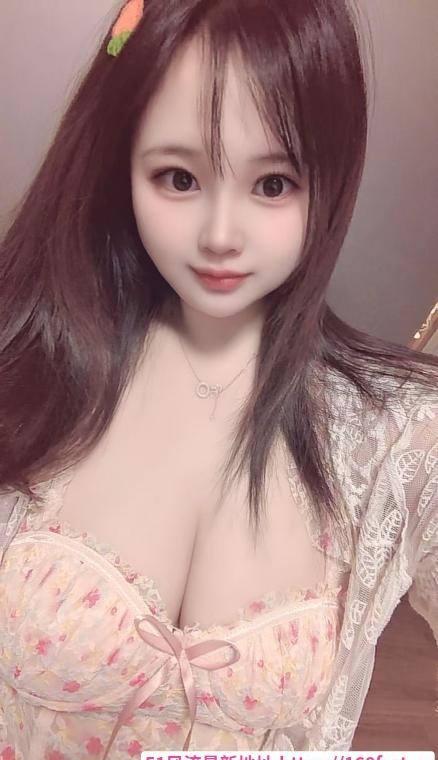 大奶水磨妹妹 4