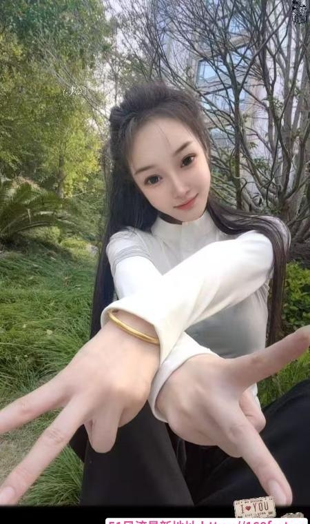 性感制服小璐 4