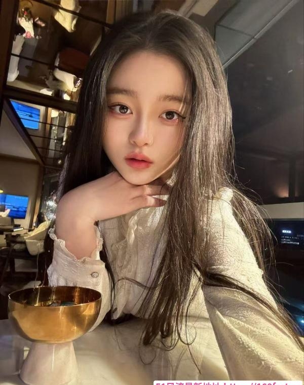 海珠风骚女友颜值悠悠 4