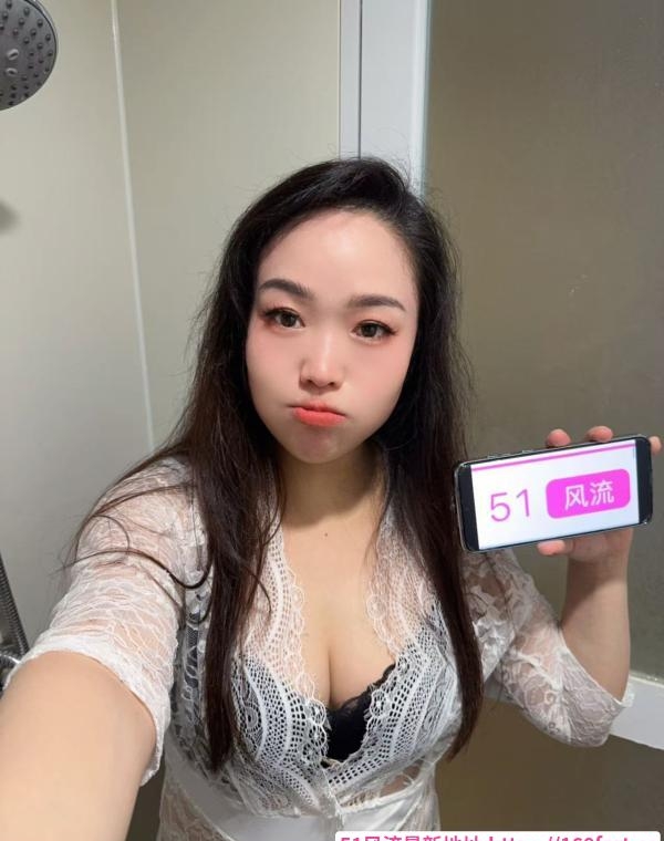 坪洲服务系丹丹 1