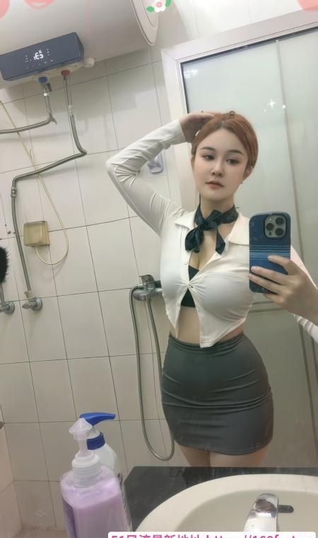 美乳风情御姐 1