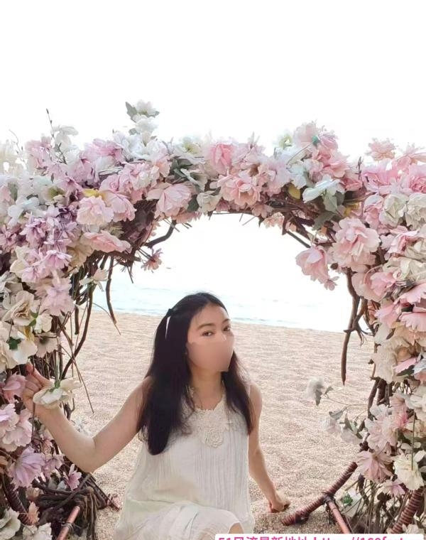 中一路少妇 1