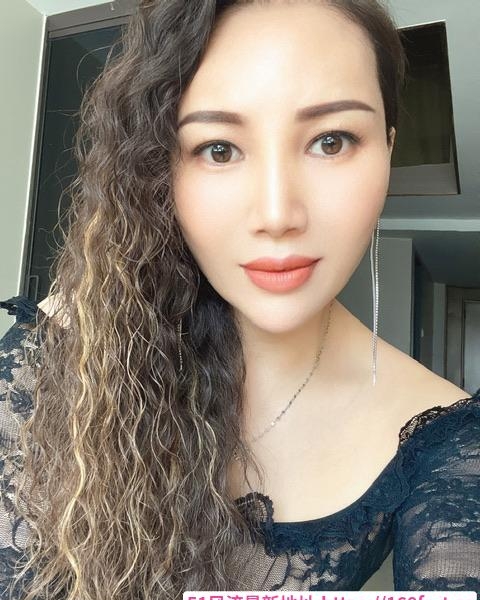 风骚的少妇大波妹 1