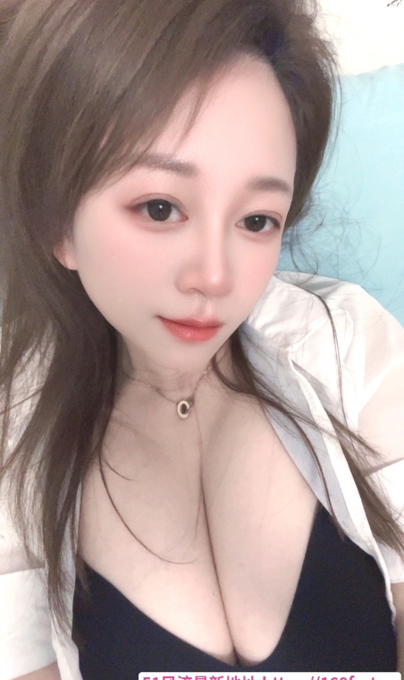 上城风骚巨乳少妇倩倩 1