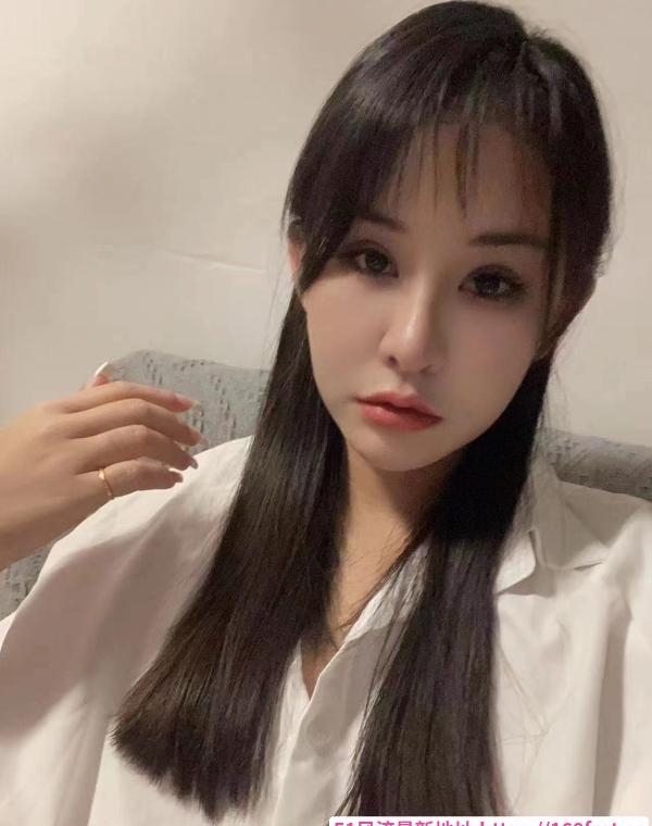天河甜妹七七 1