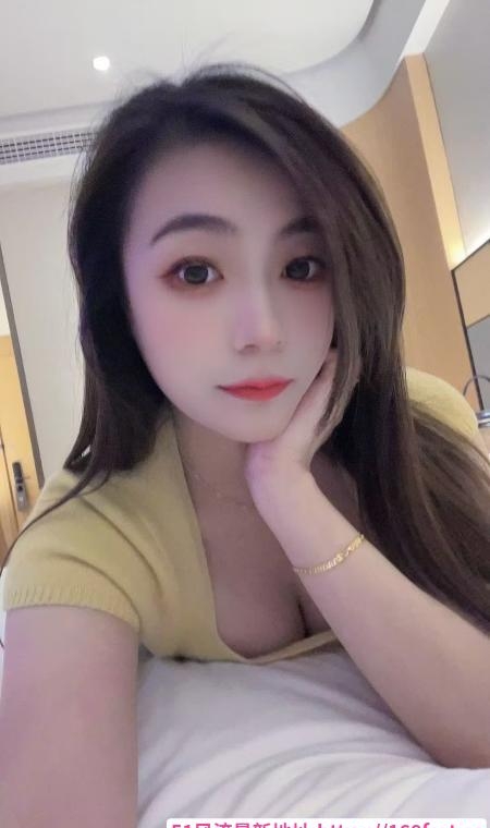 汉口茉晗 1