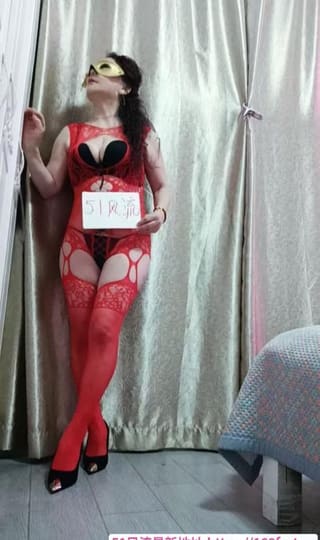 西湖大臀巨乳少妇