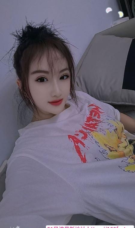 龙华风骚服务少妇 1