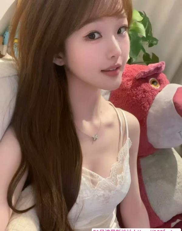 闵行高颜纯情嫩妹 1