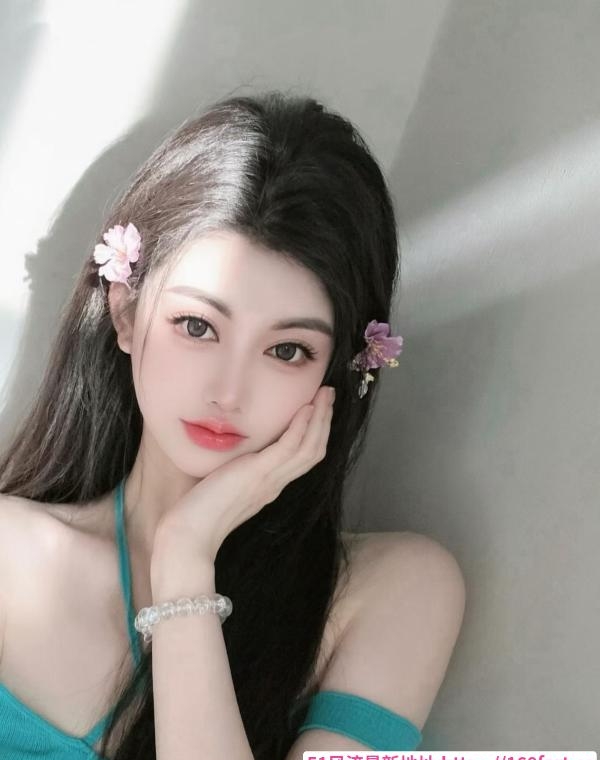 硚口蓝齐儿 1