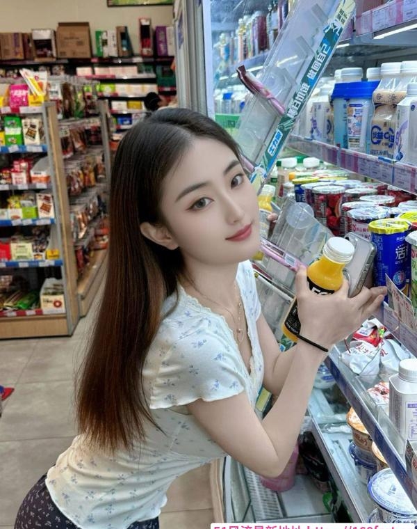 浦东苗条身材小玲玲 1