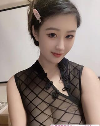 大胸少妇鹿鹿