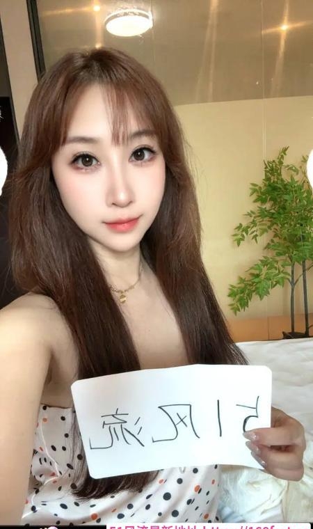 南开区大胸御姐 1