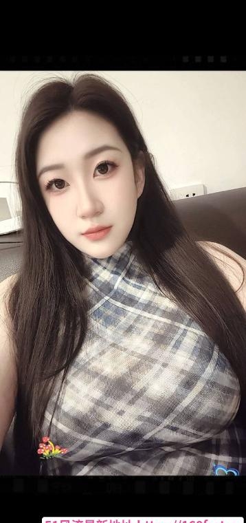 河东D奶欣儿 1