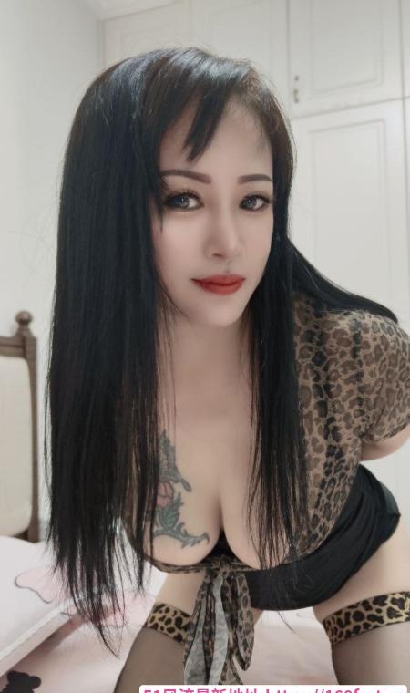黄泥磅活好温柔少妇 1