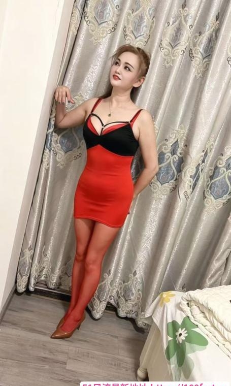 越秀温柔体贴的熟女 1