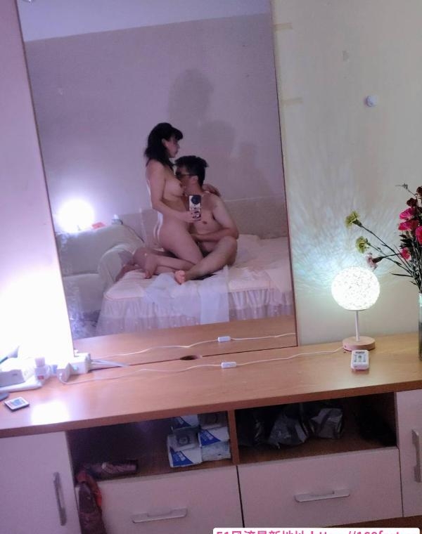 朝阳水多穴紧月儿 1