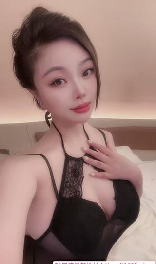 上城性感大胸少妇