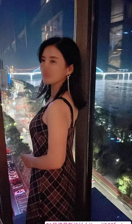 成熟有韵味的少妇 1