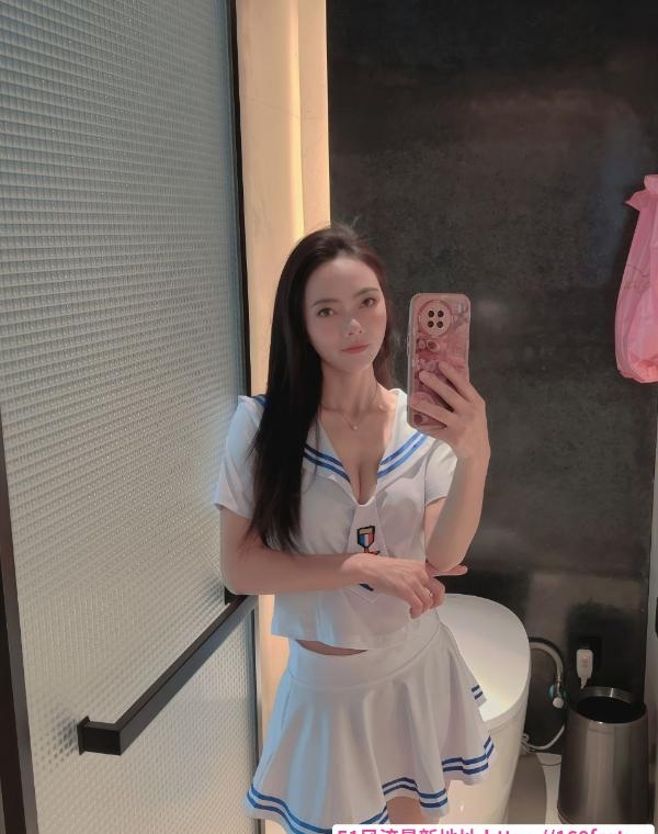 排骨精朵朵 1